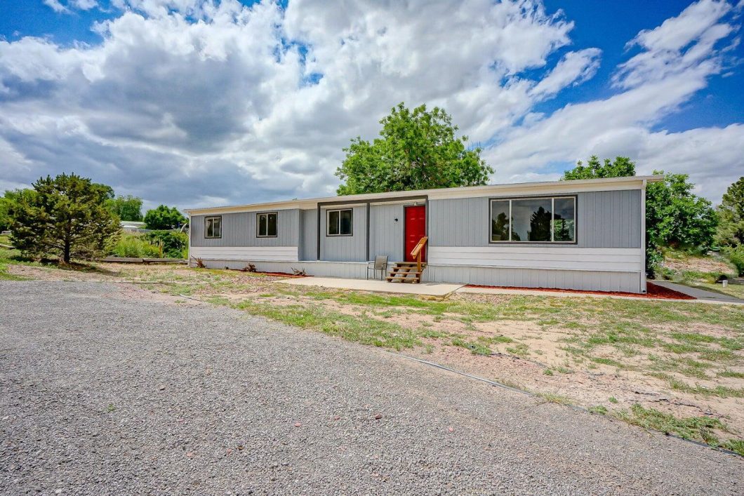 FOR RENT - 2765 Applewood Drive, Colorado City, CO 81019 - Code Of The West Real Estate